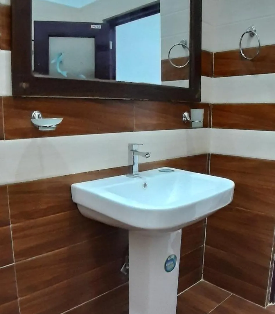 Airport Pearl Garden Transit Hotel Катунаяка 0*,  Шри-Ланка